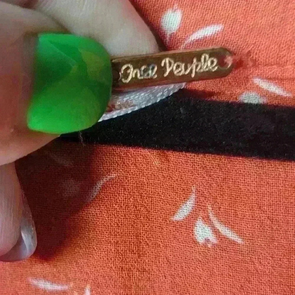 Free people orange and white long sleeve blouse with buttons and tie. - Picture 4 of 9